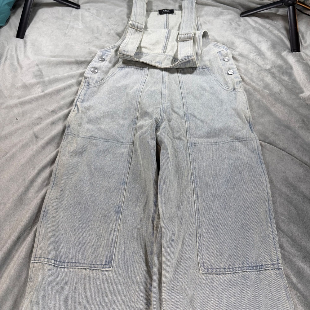 VICI Claudette Wide Leg Denim Light Wash Cotton Overalls XS Excellent Condition